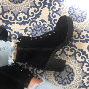 Brand new forever 21 chunk heel ankle boots